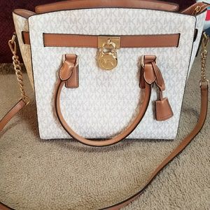 MK Purse